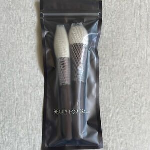 Beauty For Real- Complexion & Powder  Brush duo BNIB